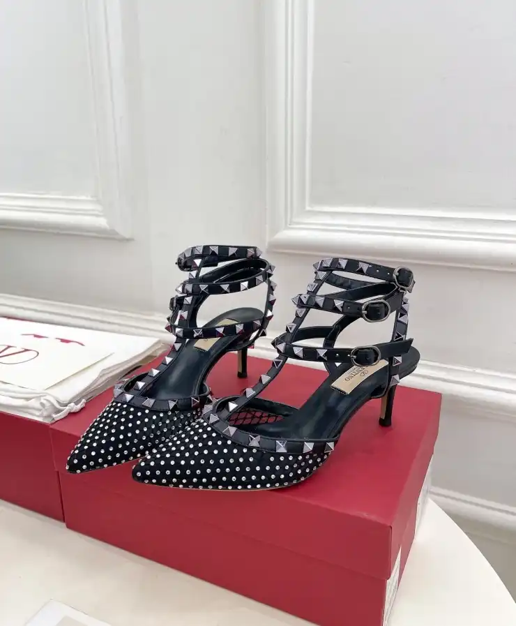 hype Valentino High Heels