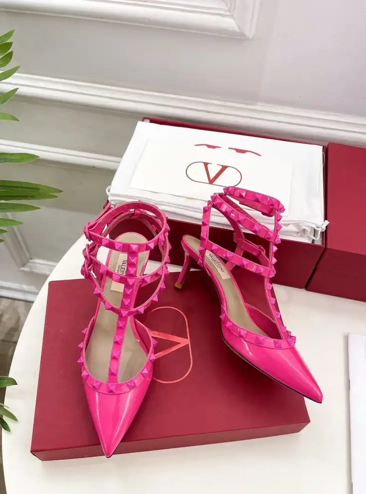 hype Valentino High Heels