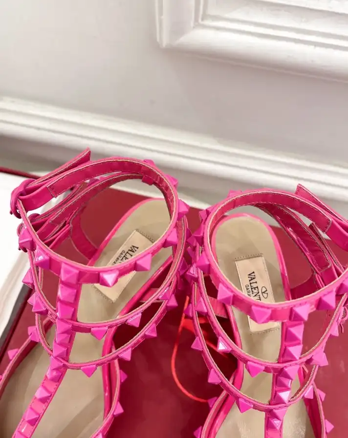 hype Valentino High Heels