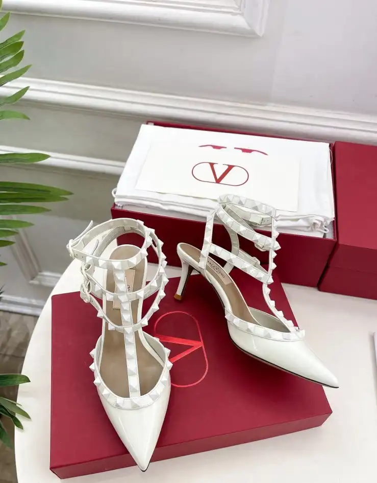 hype Valentino High Heels