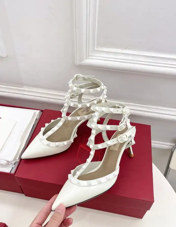 hype Valentino High Heels