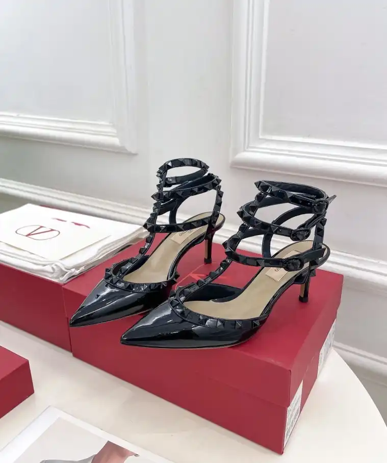 hype Valentino High Heels