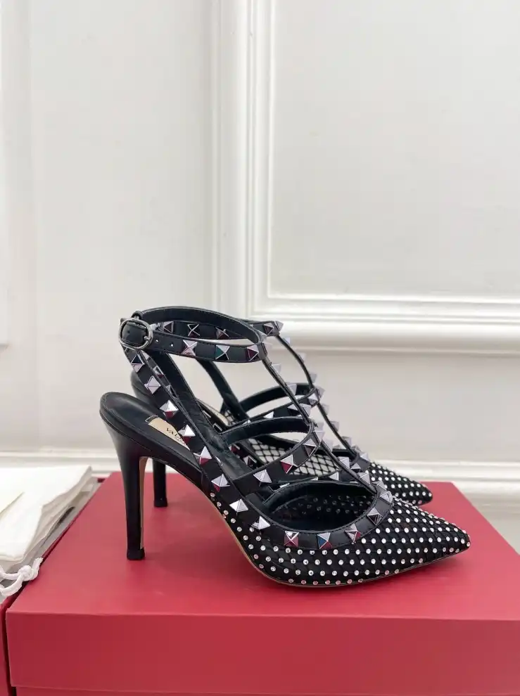 hype Valentino High Heels