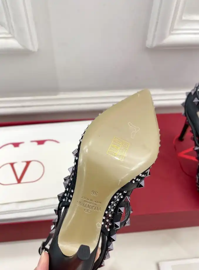 hype Valentino High Heels