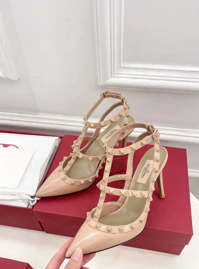 hype Valentino High Heels