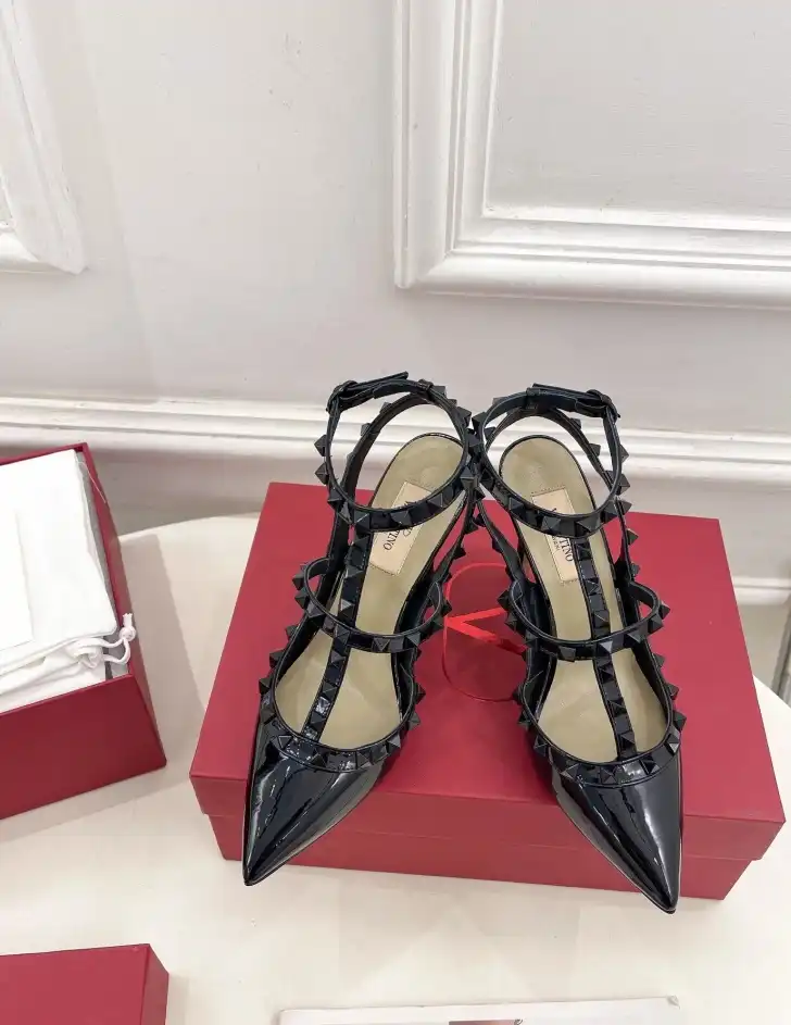 hype Valentino High Heels