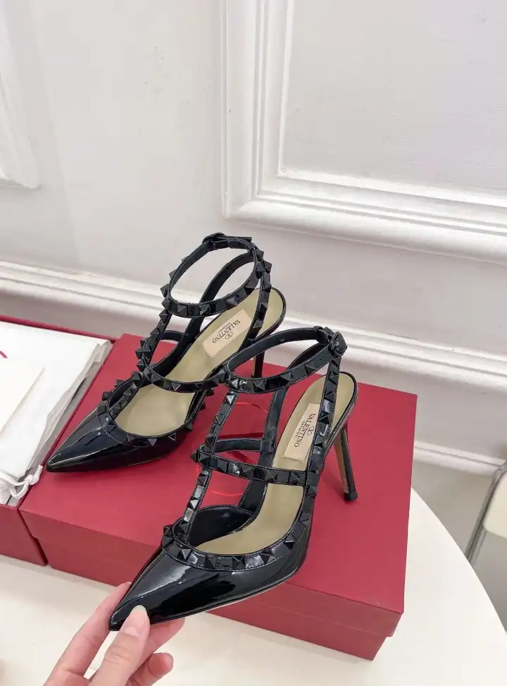 hype Valentino High Heels