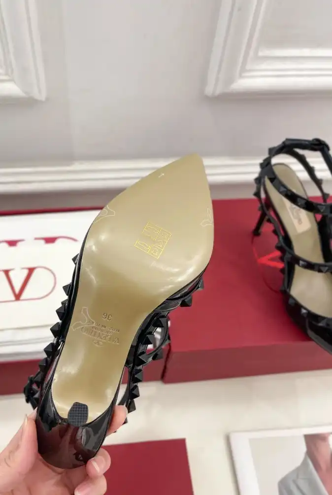 hype Valentino High Heels