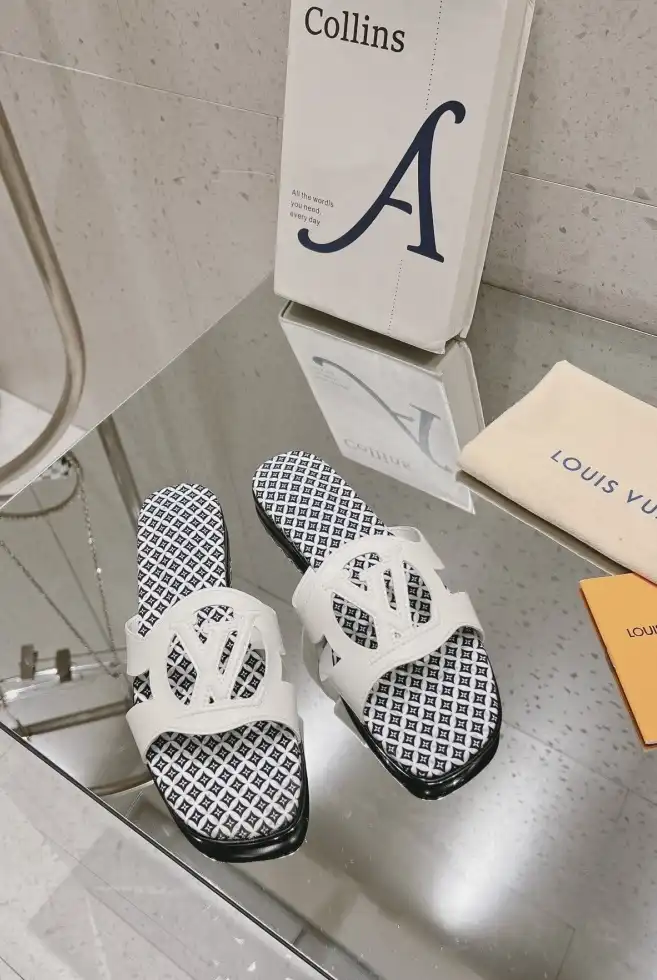 hype LV Slippers