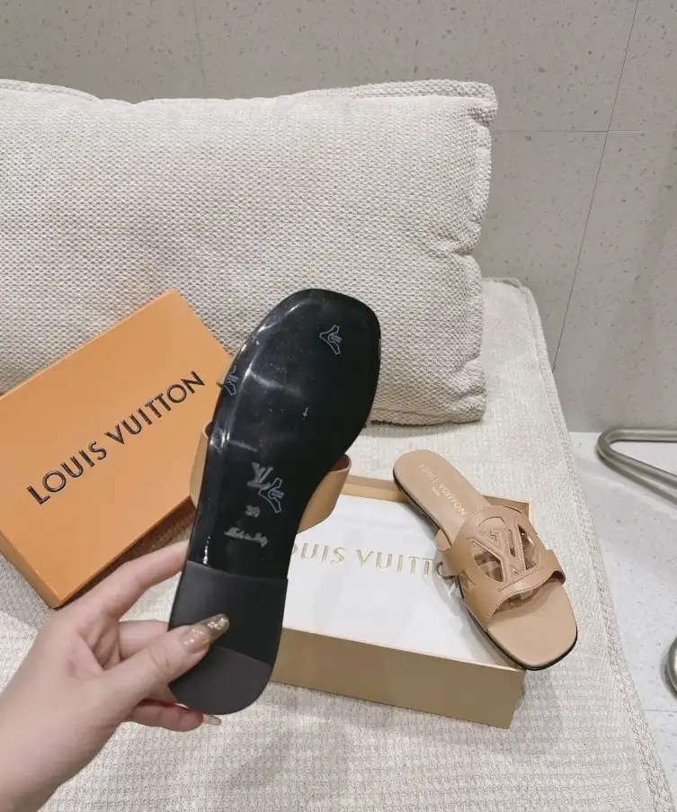 hype LV Slippers