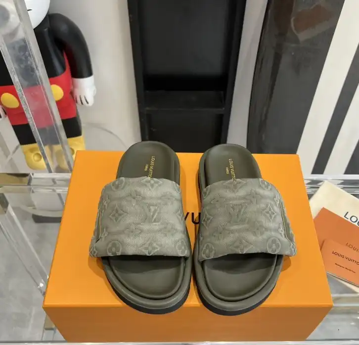 hype LV Slippers