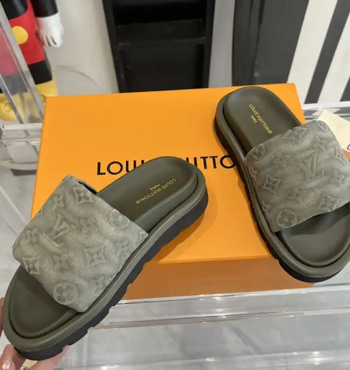 hype LV Slippers