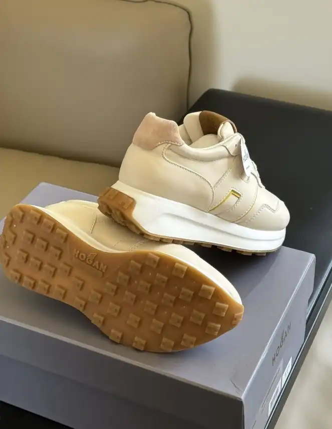 hype Hogan Sneakers