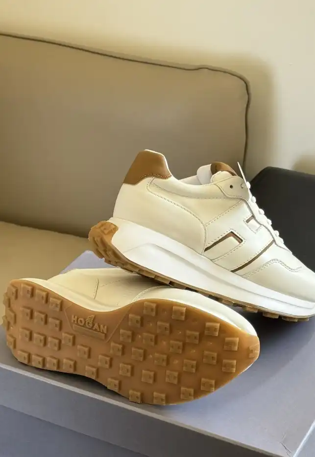 hype Hogan Sneakers