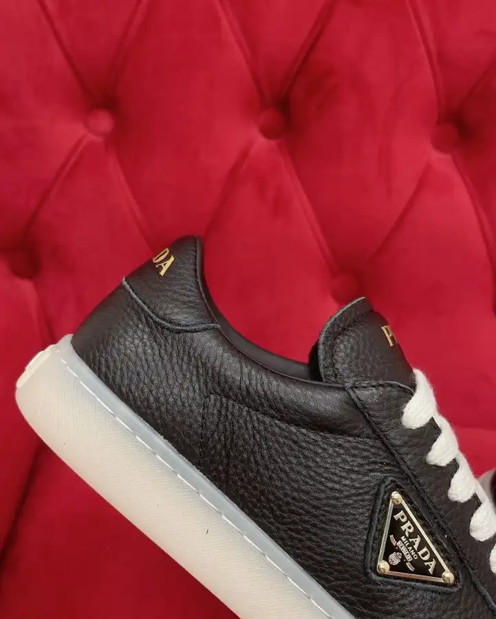 hype LV Sneakers