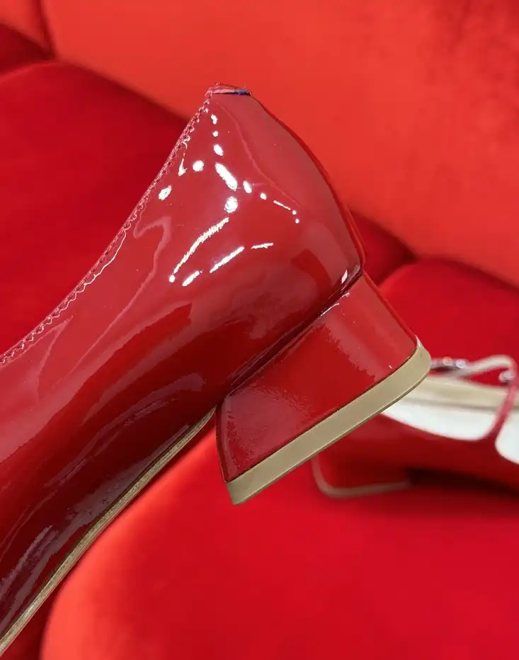 hype Roger Vivier High Heels