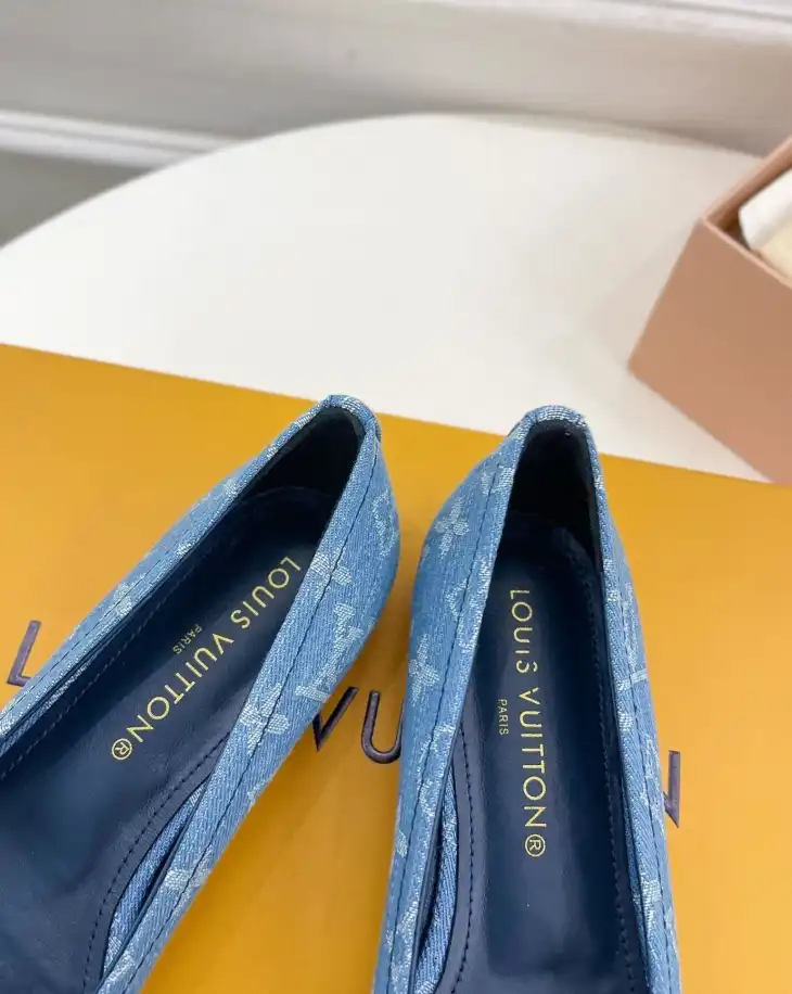 hype LV flat shoes