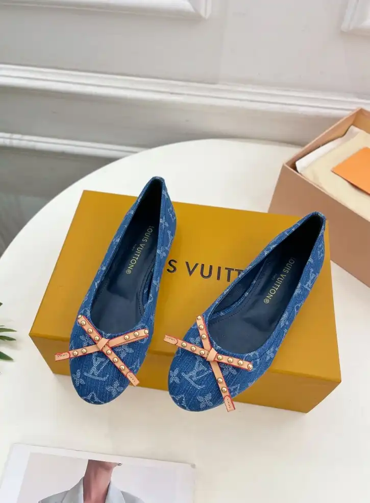 hype LV flat shoes