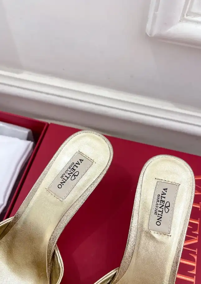 hype Valentino Slippers