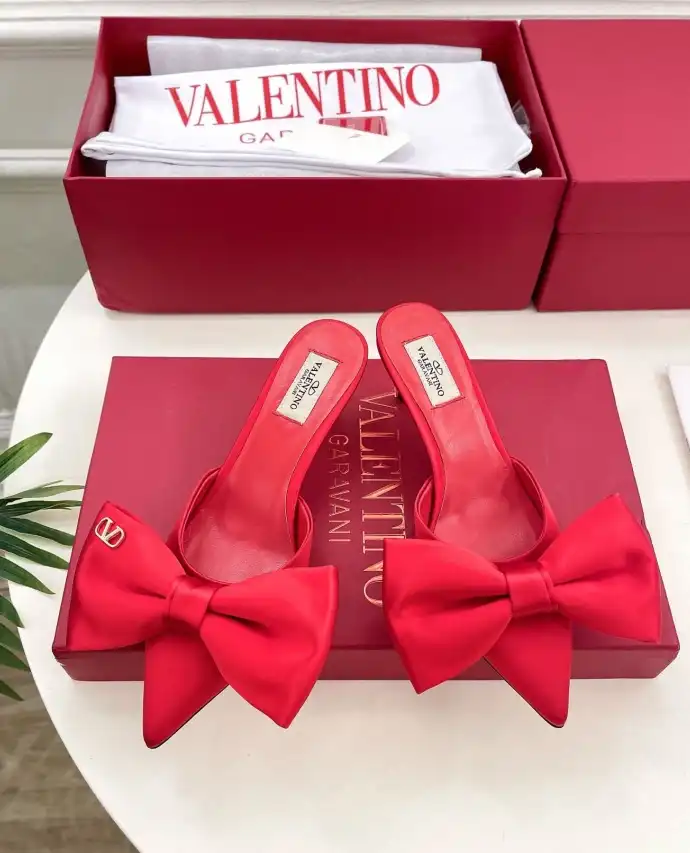 hype Valentino Slippers