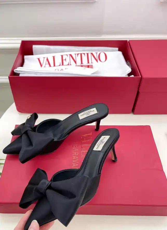 hype Valentino Slippers