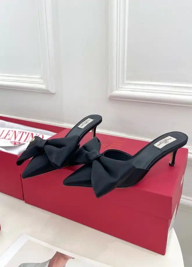 hype Valentino Slippers