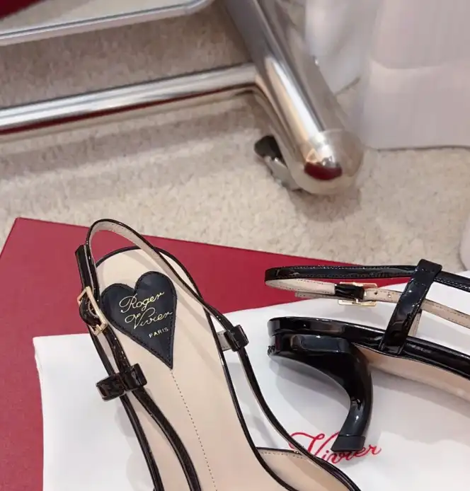 hype Roger Vivier High Heels