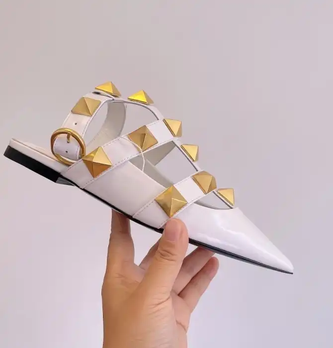 hype Valentino Sandals