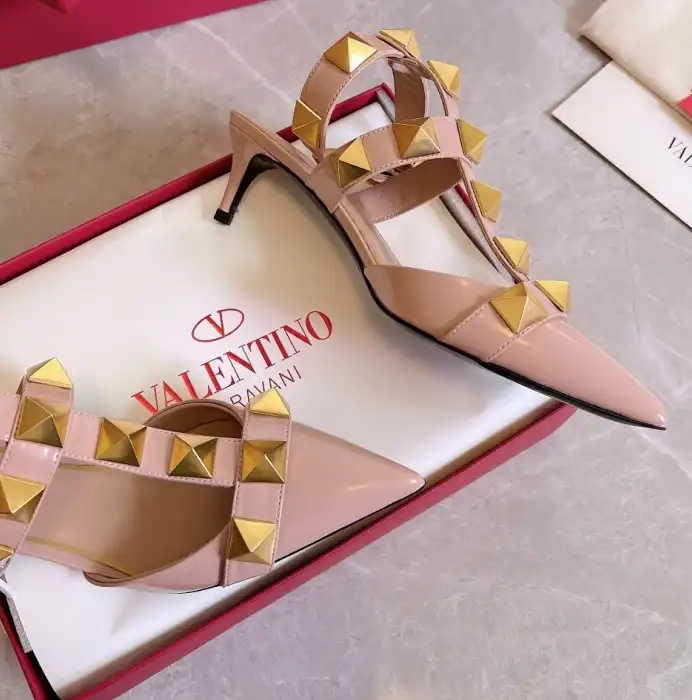 hype Valentino High Heels