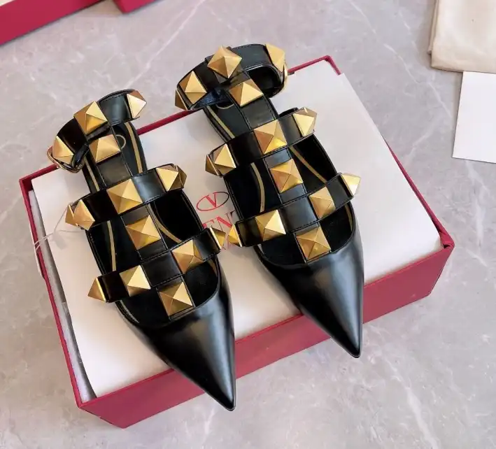 hype Valentino High Heels