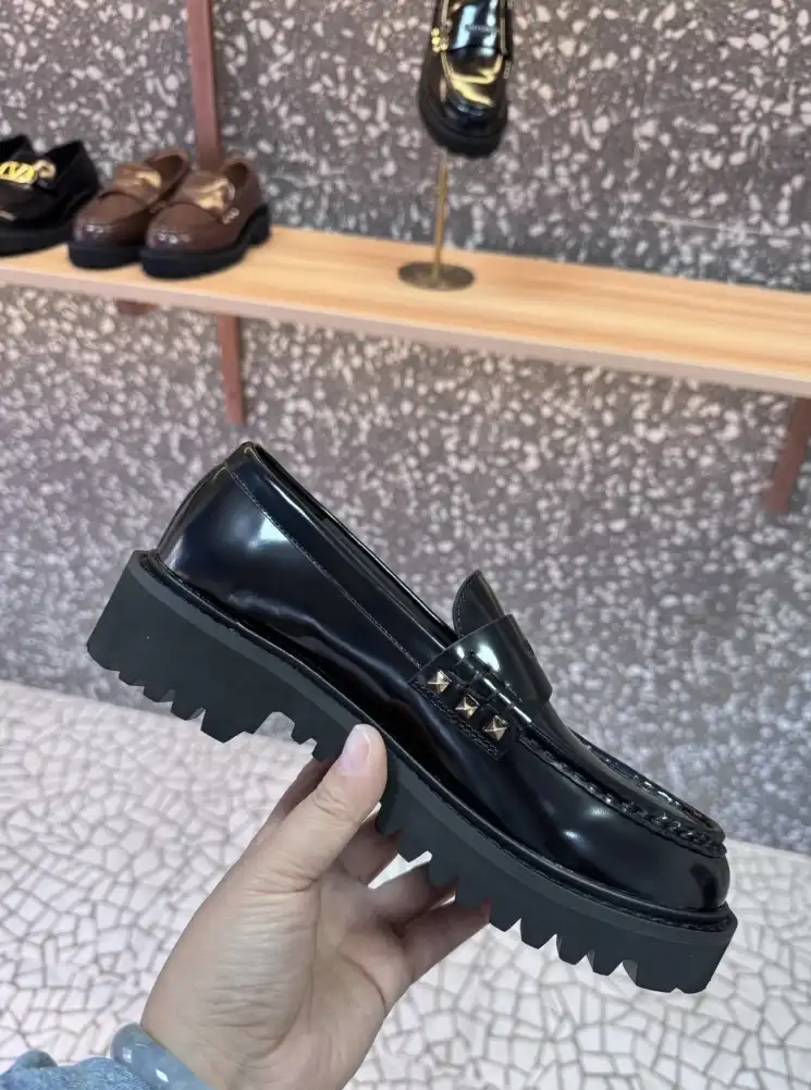 hype Valentino Leather Shoes