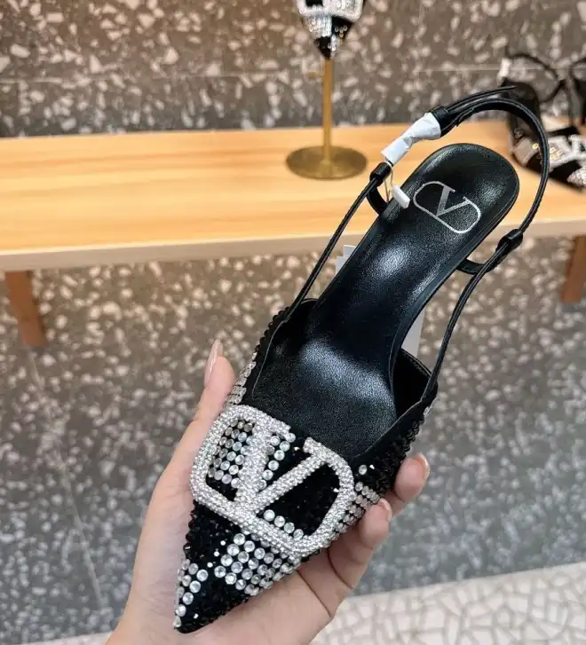 hype Valentino High Heels