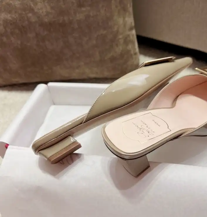 hype Roger Vivier Slippers