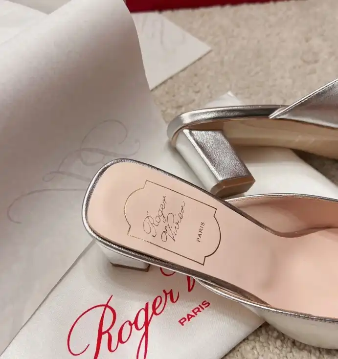 hype Roger Vivier Slippers