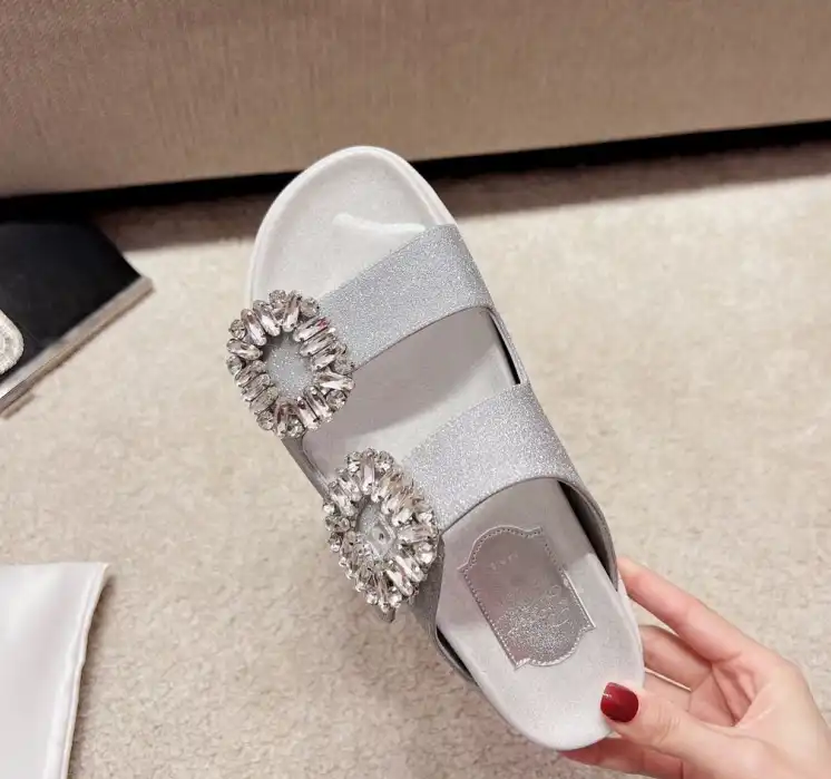 hype Roger Vivier Sandals