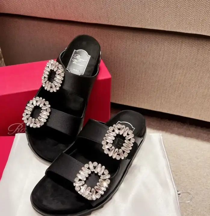 hype Roger Vivier Sandals