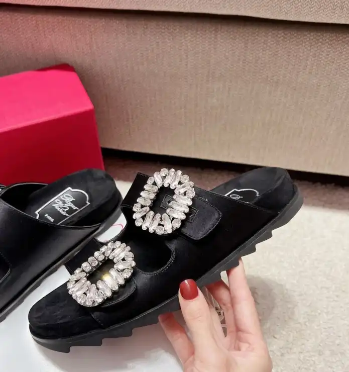 hype Roger Vivier Sandals