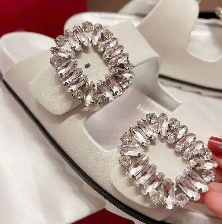 hype Roger Vivier Sandals