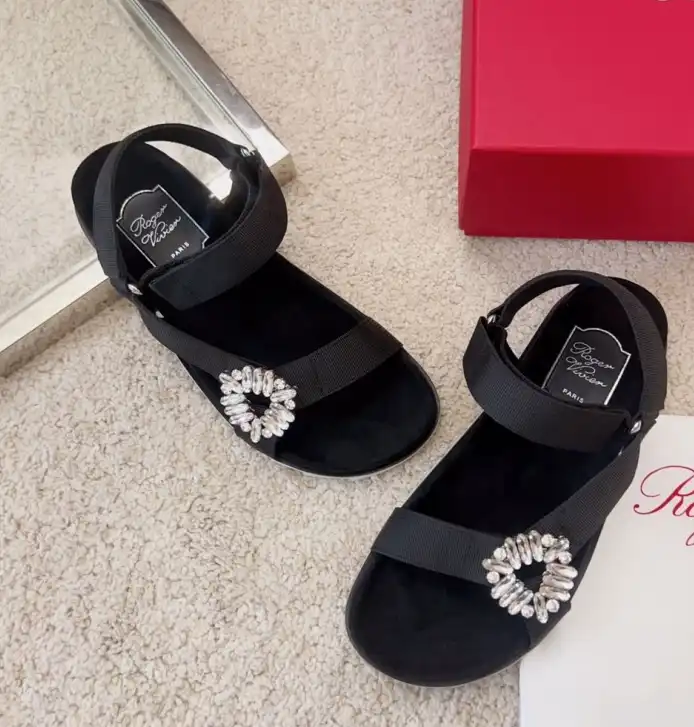 hype Roger Vivier Sandals