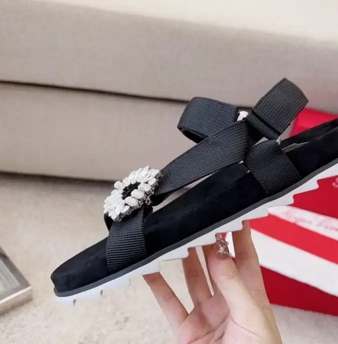 hype Roger Vivier Sandals