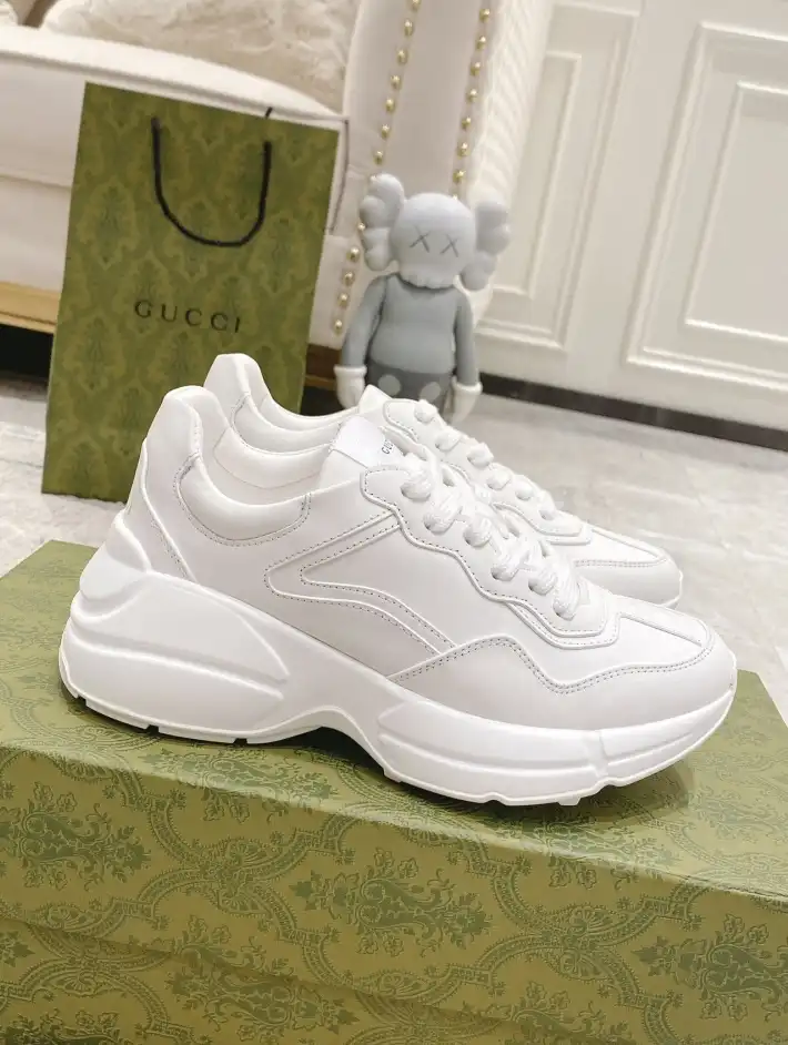 hype Gucci Sneakers