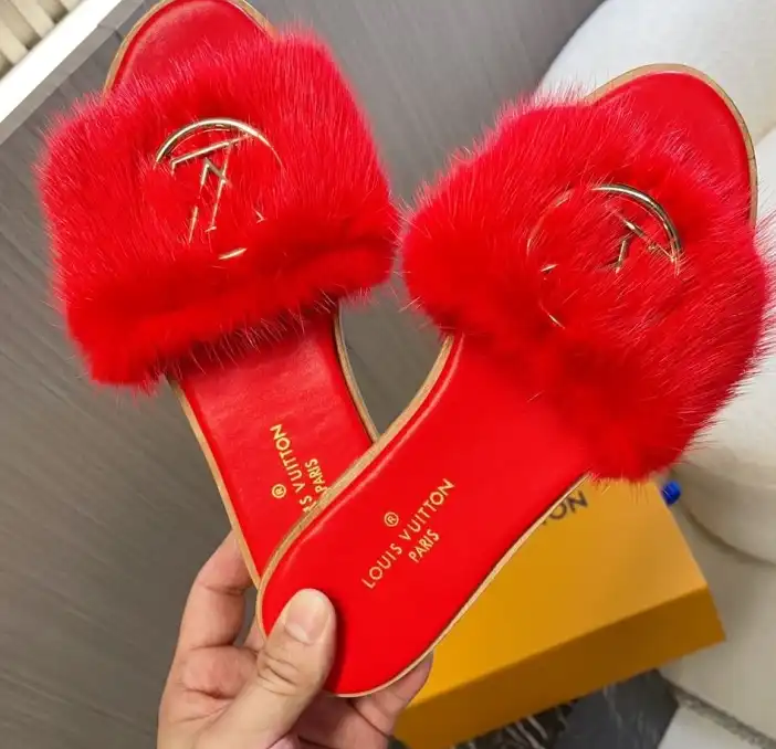 hype LV Slippers