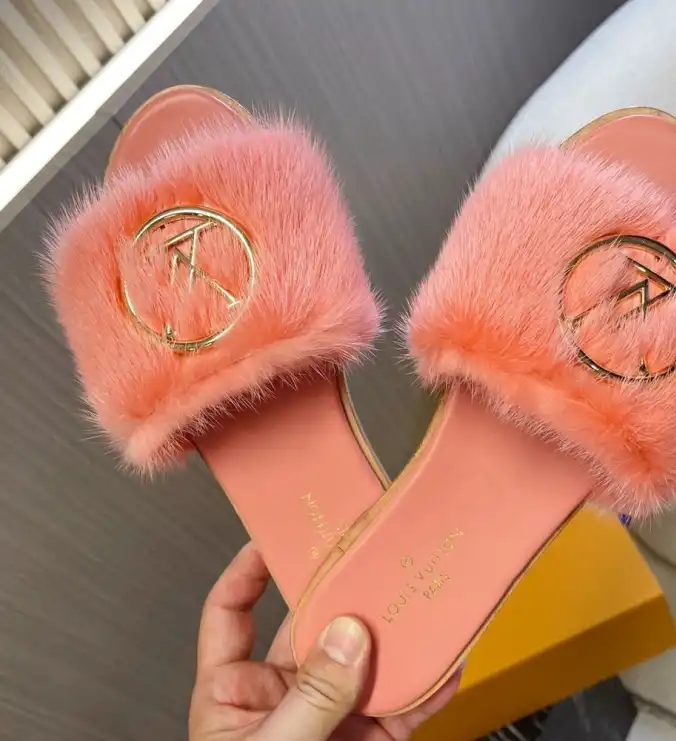 hype LV Slippers