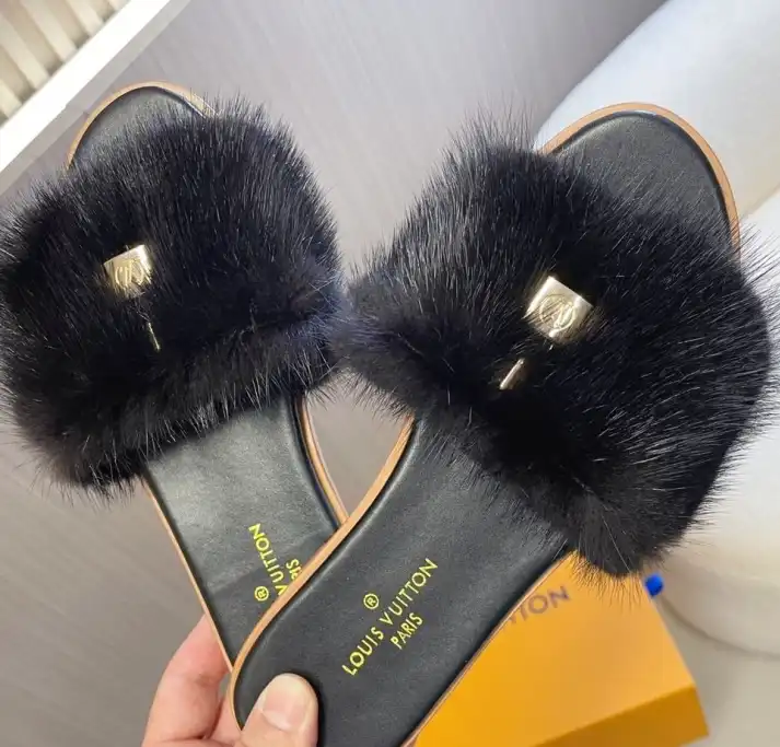 hype LV Slippers