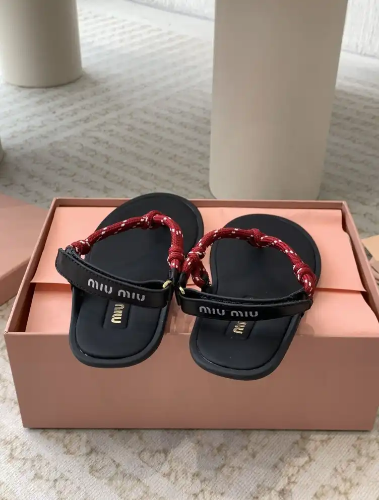 hype Miu Miu Slippers