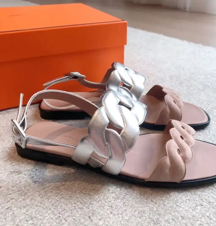 hype Hermes Sandals