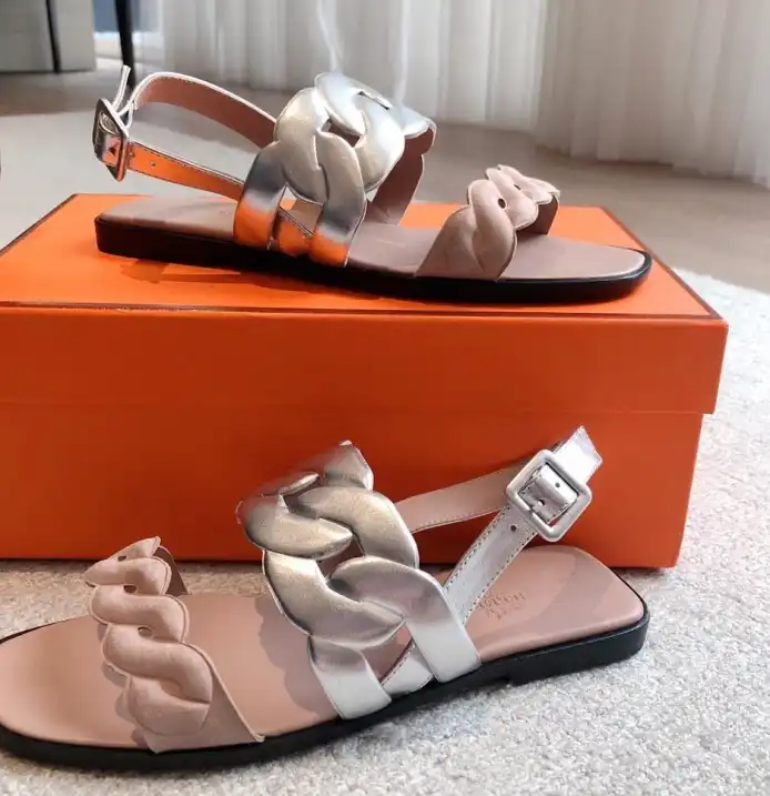 hype Hermes Sandals