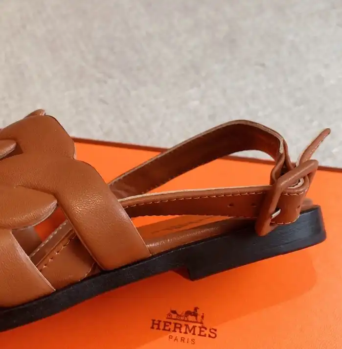 hype Hermes Sandals