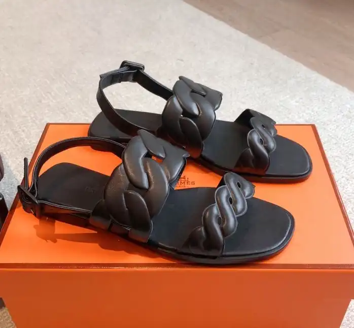 hype Hermes Sandals