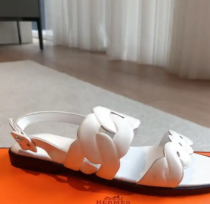 hype Hermes Sandals